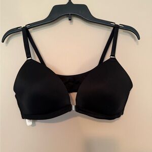 NWOT PINK Victoria's Secret Black Bra
